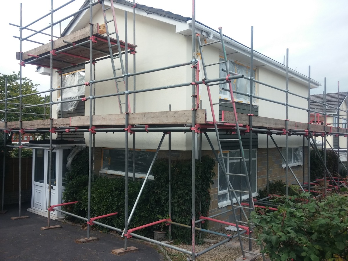 Painter and Decorator: Image 1
